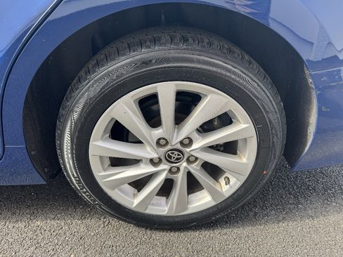 Certified 2023 Toyota Camry LE image 24