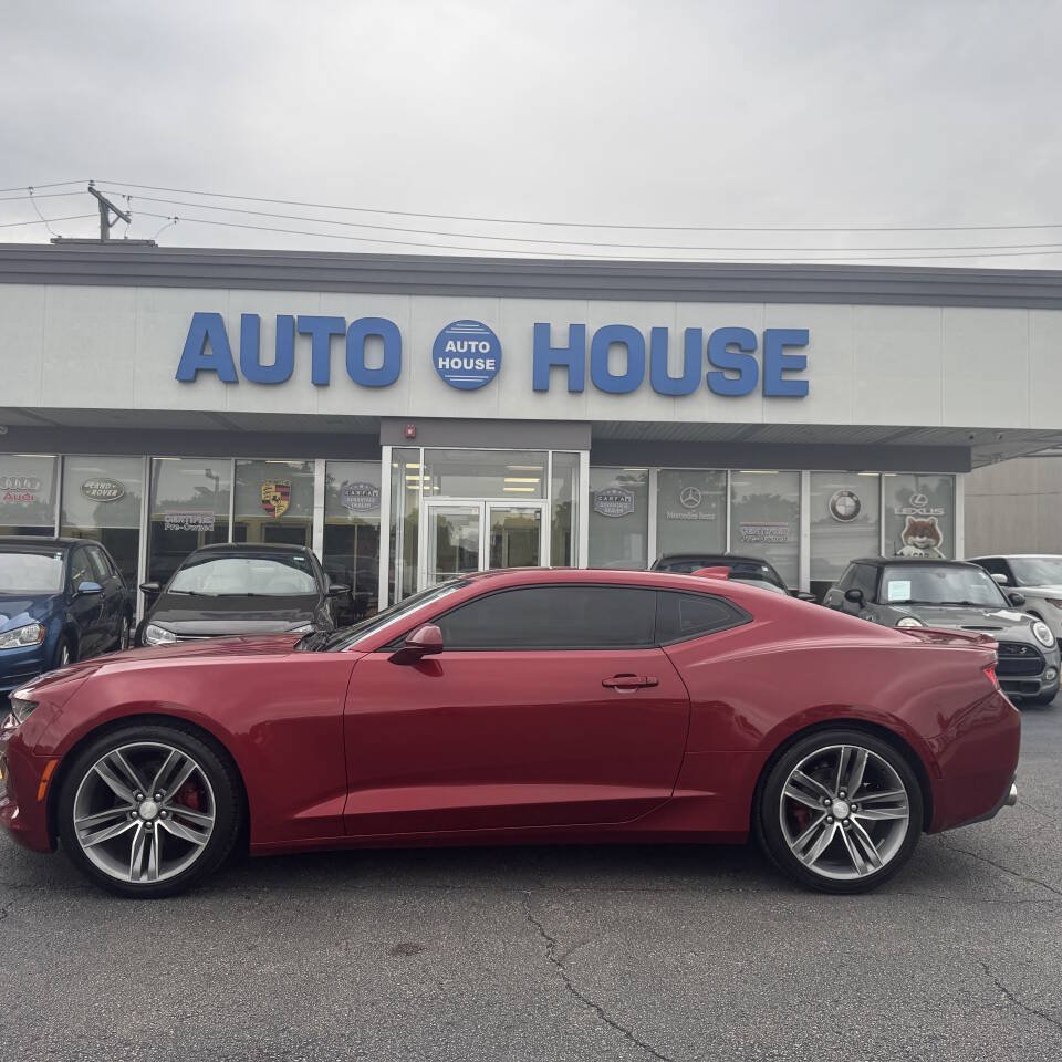 Used 2016 Chevrolet Camaro LT w/ RS Package RWD image 8