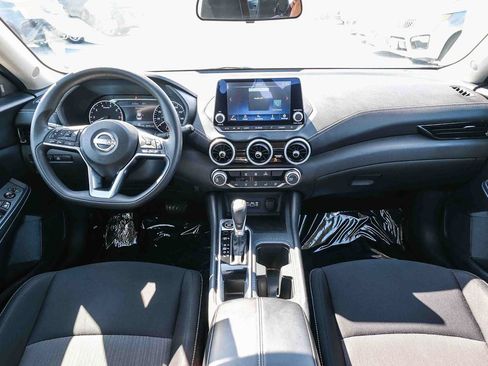 Used 2024 Nissan Sentra SV FWD image 13