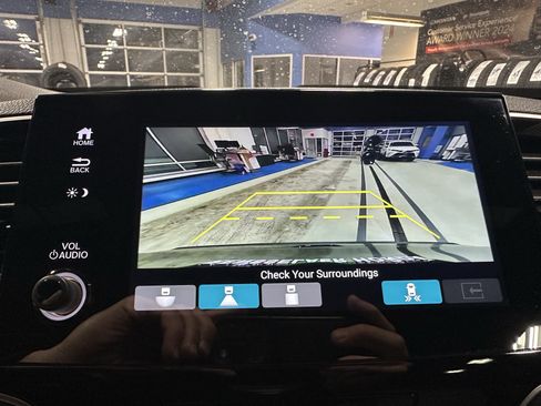 Used 2022 Honda Passport TrailSport image 17