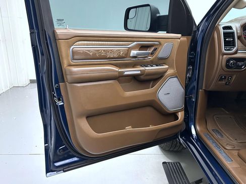 Used 2021 RAM 1500 Limited RWD image 9