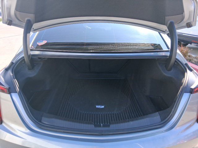 Used 2023 Cadillac CT5 Luxury RWD image 6