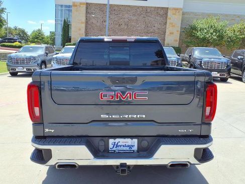 Used 2021 GMC Sierra 1500 SLT AWD/4WD image 23