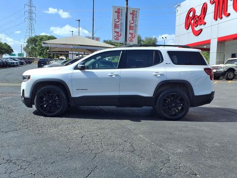 Used 2023 GMC Acadia SLT w/ Elevation Edition FWD image 9
