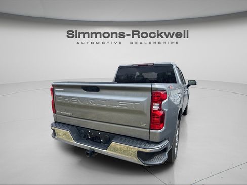 Used 2023 Chevrolet Silverado 1500 LT image 7