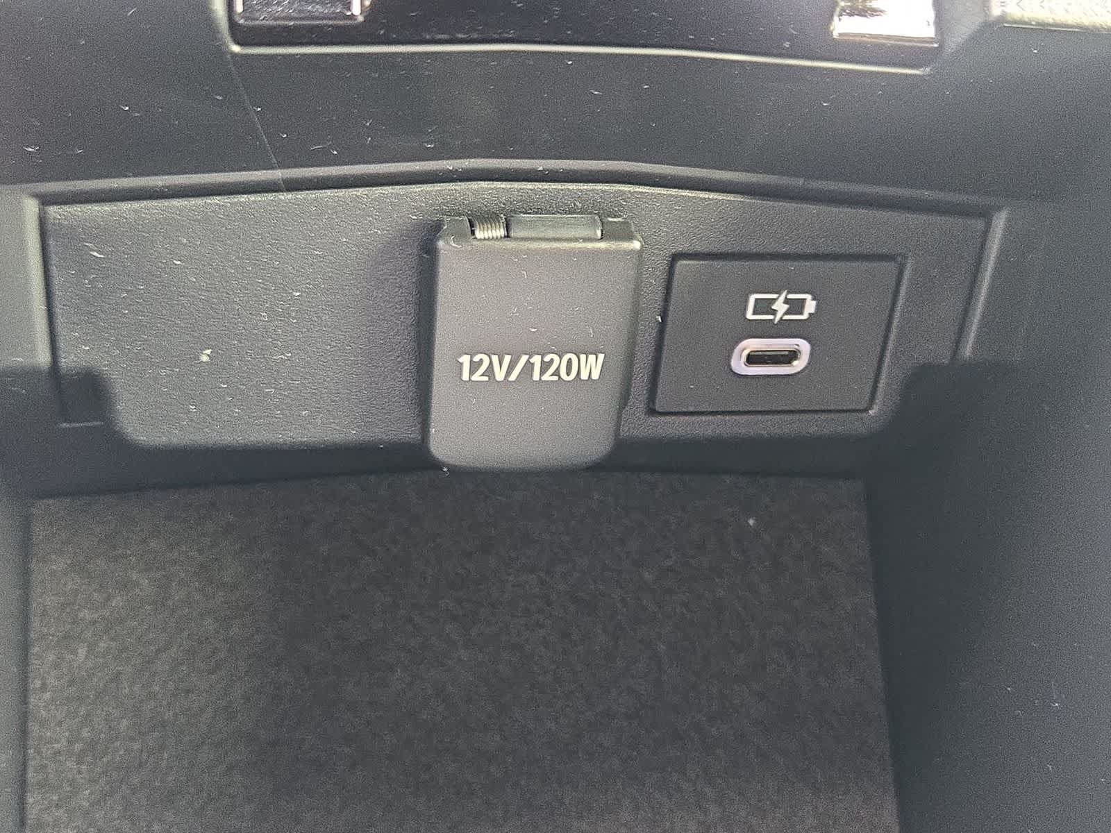 Used 2025 Toyota Corolla SE w/ SE Package FWD image 30
