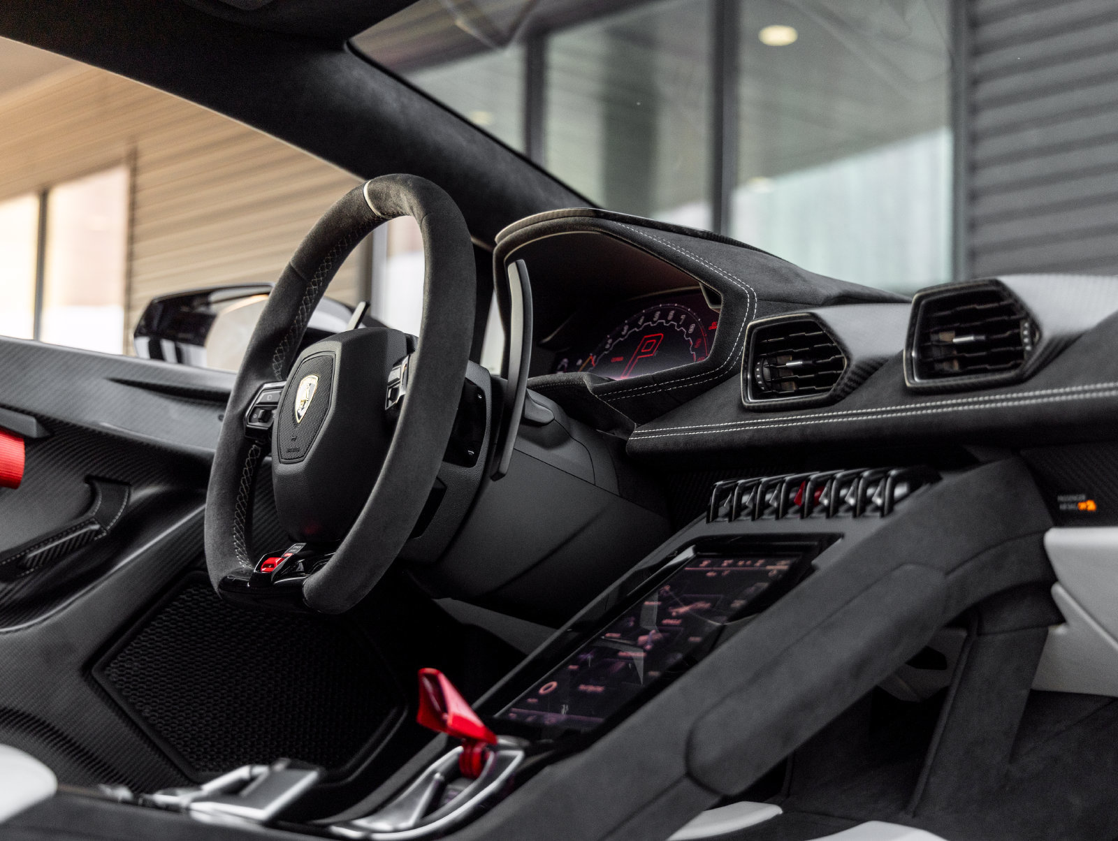 Used 2023 Lamborghini Huracan Tecnica RWD image 42