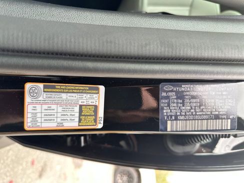 New 2025 Hyundai Tucson Limited w/ Tow & Go Package image 28