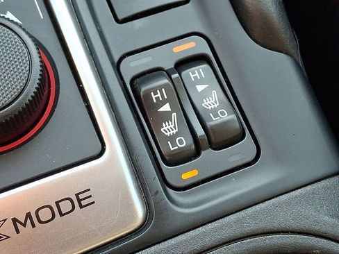 Used 2021 Subaru Forester Premium image 26