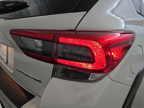 Used 2021 Subaru Crosstrek 2.5i Limited w/ Moonroof Package 2 AWD/4WD image 31