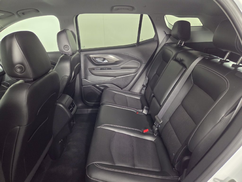 Used 2022 GMC Terrain SLT w/ Elevation Edition FWD image 22