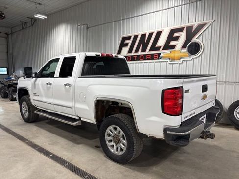 Used 2017 Chevrolet Silverado 2500 W/T w/ WT Convenience Package AWD/4WD image 9