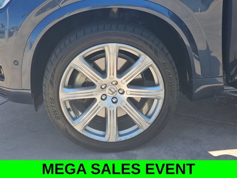Used 2018 Volvo XC90 T8 Inscription w/ Convenience Package AWD/4WD image 38