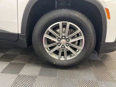 Used 2023 Chevrolet Traverse LT AWD/4WD image 21