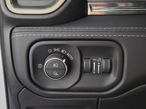 Used 2021 RAM 1500 Limited image 39