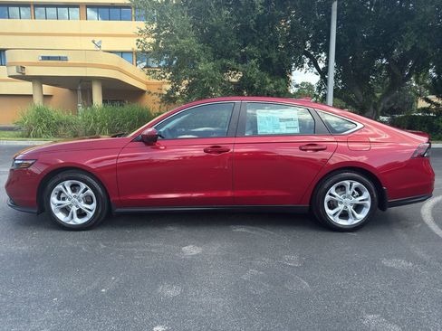 New 2025 Honda Accord LX image 5