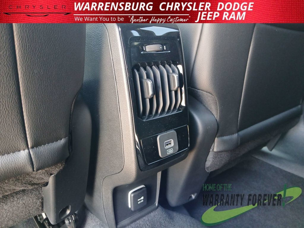 New 2026 Jeep Compass Latitude AWD/4WD image 15