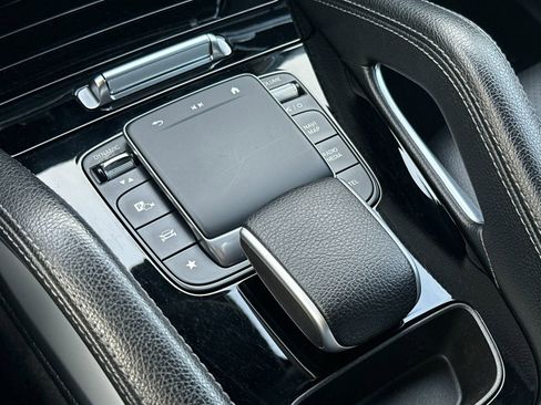 Certified 2024 Mercedes-Benz GLE 450e 4MATIC image 20