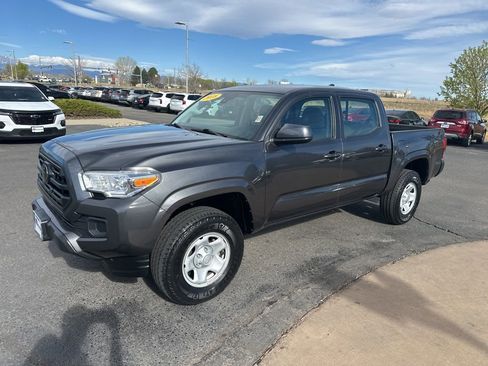 Used 2018 Toyota Tacoma SR w/ SR Convenience Package image 26