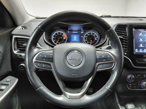 Used 2019 Jeep Cherokee Limited AWD/4WD image 25