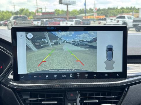 New 2025 Ford Escape ST-Line w/ Equipment Group 301A FWD image 12