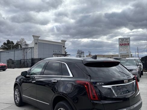 Used 2021 Cadillac XT5 Premium Luxury image 4