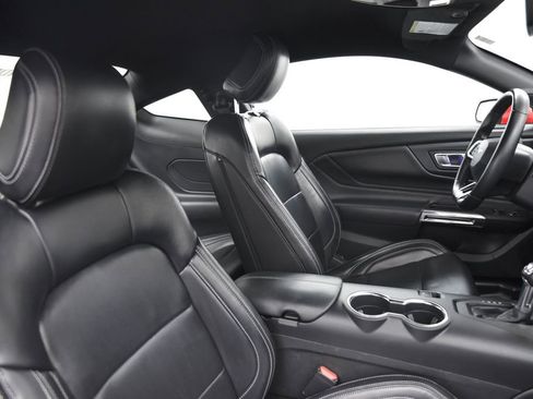 Used 2024 Ford Mustang Premium image 15