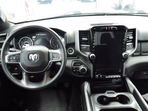 Used 2024 RAM 1500 Big Horn AWD/4WD image 22