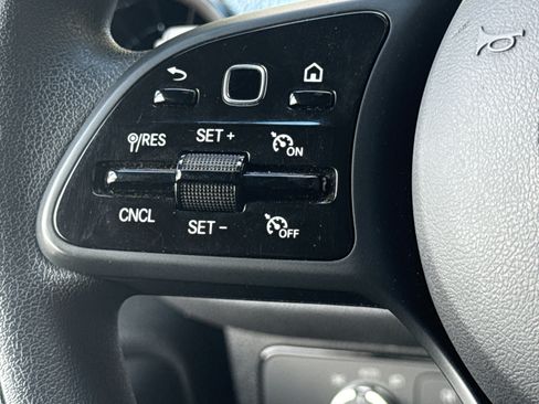 Used 2024 Mercedes-Benz Sprinter 2500 image 19