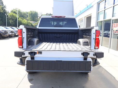 New 2026 Chevrolet Silverado 2500 LTZ w/ LTZ Plus Package AWD/4WD image 37