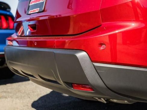Used 2025 Nissan Rogue S image 9