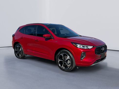 Used 2024 Ford Escape ST-Line Select w/ Tech Pack #2 image 1
