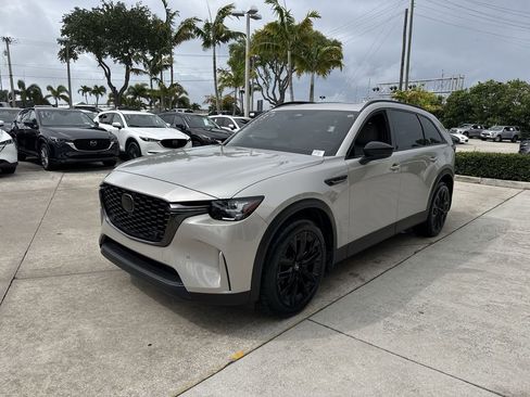 Used 2025 MAZDA CX-90 3.3 Turbo w/ Premium Sport Pkg image 9