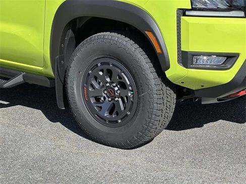 New 2026 Nissan Frontier PRO-4X w/ Pro-4x Convenience Package image 7