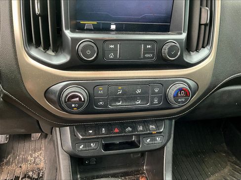 Used 2019 GMC Canyon Denali AWD/4WD image 16