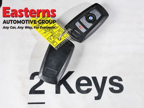 Used 2017 BMW 320i xDrive Sedan AWD/4WD image 37