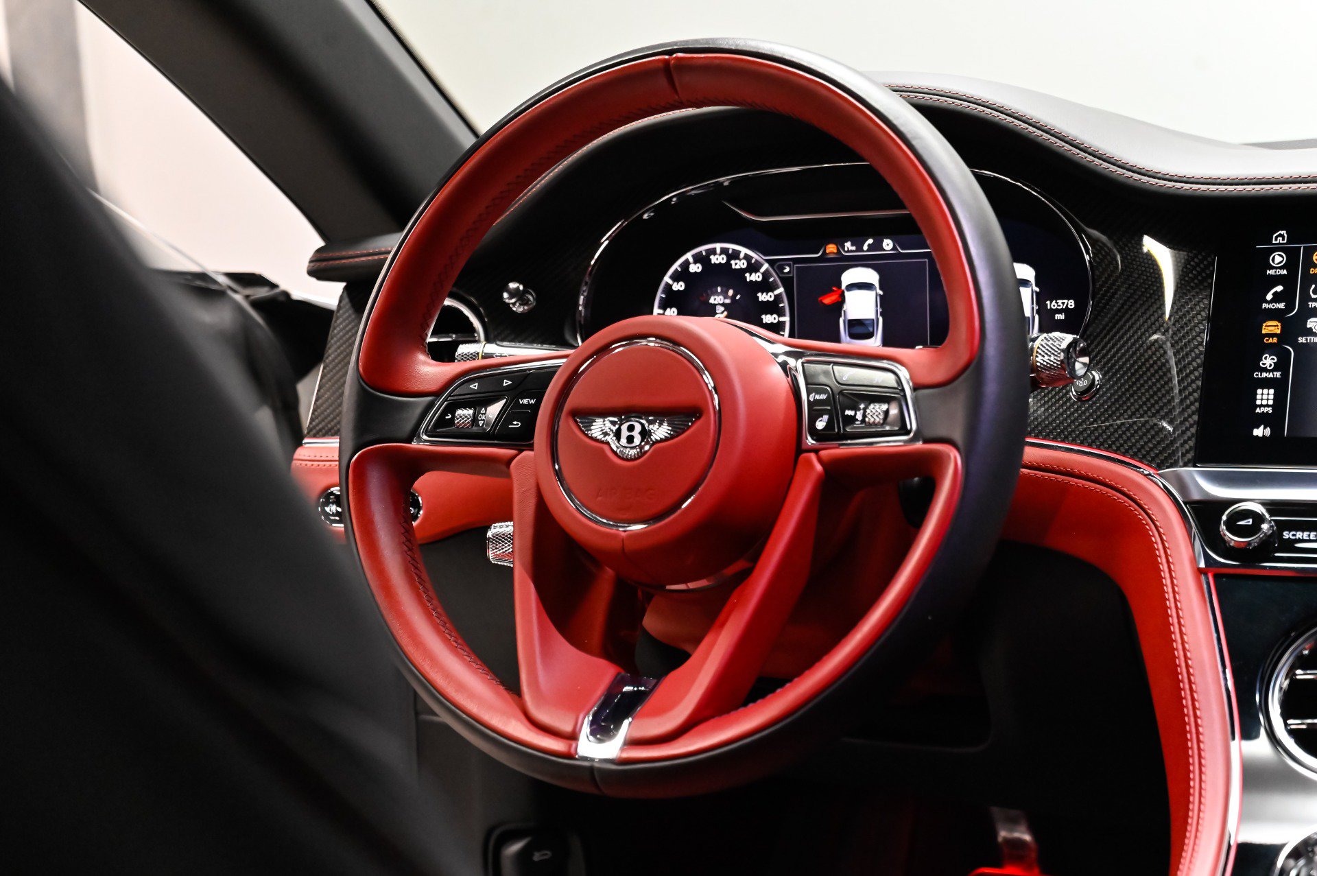 Used 2020 Bentley Continental GT AWD/4WD image 32
