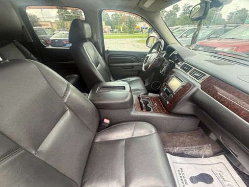 Used 2012 GMC Yukon XL Denali image 9