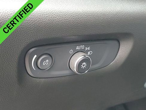 Used 2022 Chevrolet Traverse Premier w/ Redline Edition image 37