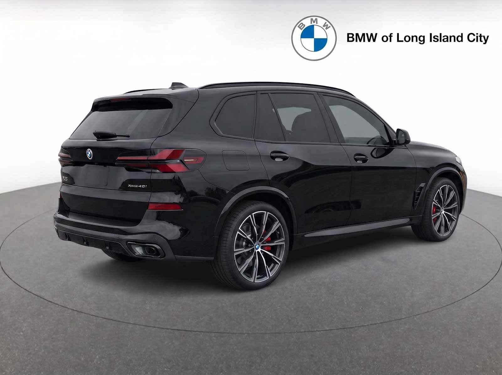 New 2026 BMW X5 xDrive40i w/ M Sport Package AWD/4WD image 7