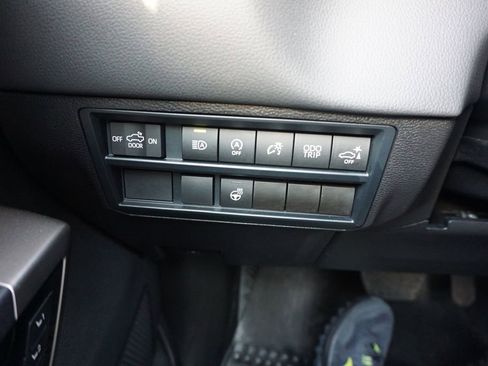 Used 2024 Toyota Tundra Limited image 5