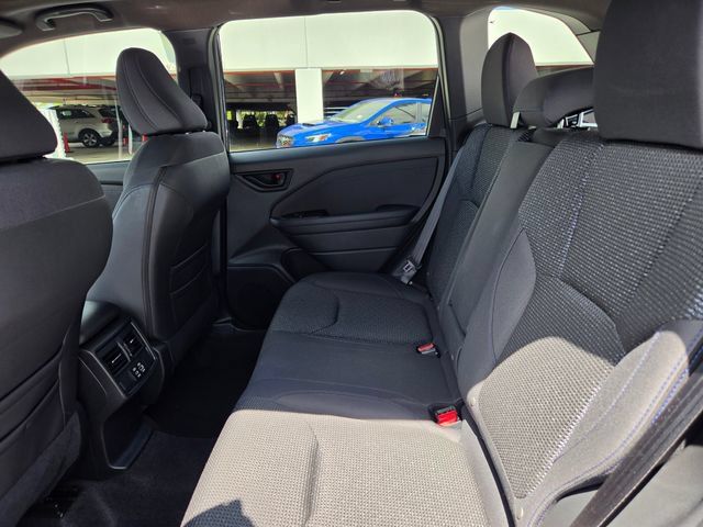 Used 2025 Subaru Forester Premium AWD/4WD image 22