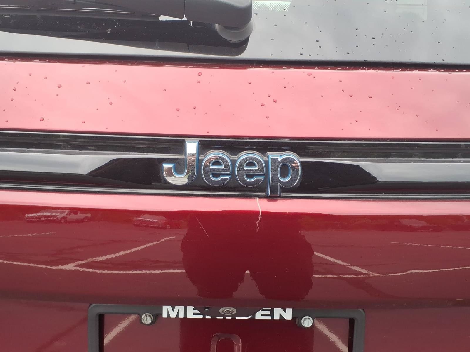 Certified 2023 Jeep Grand Cherokee 4WD 4xe w/ Luxury Tech Group II image 16