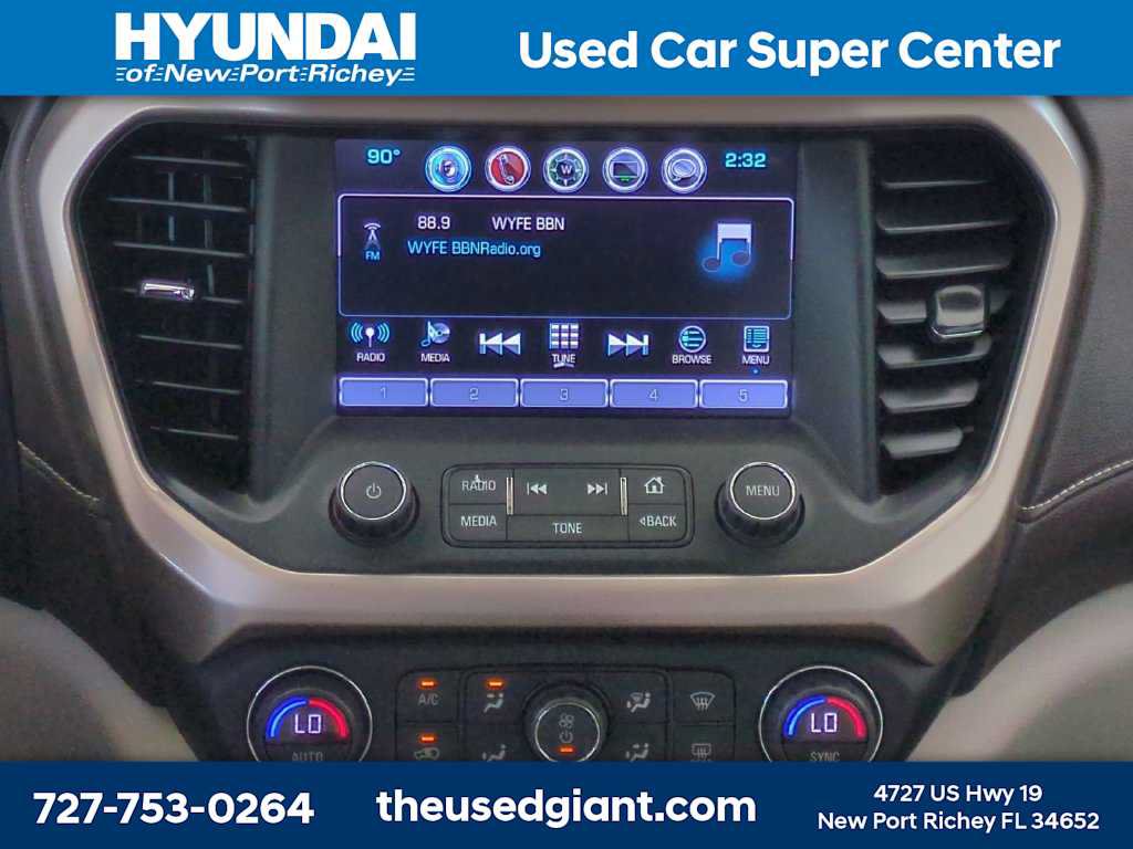 Used 2018 GMC Acadia Denali w/ Technology Package FWD image 21