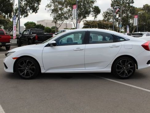 Used 2020 Honda Civic Sport image 8