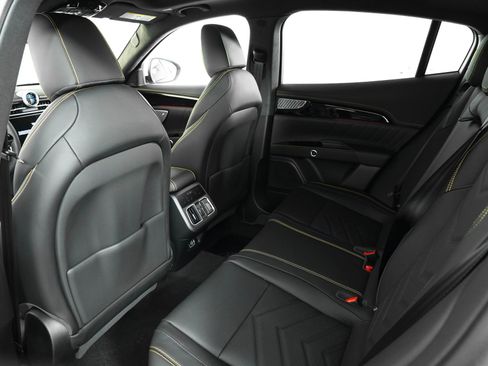 New 2025 Maserati Grecale Modena image 29