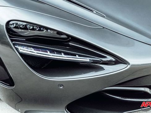 Used 2020 McLaren 720S Performance RWD image 61
