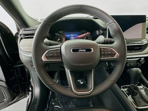 Used 2024 Jeep Compass Limited AWD/4WD image 18