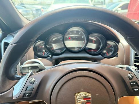 Used 2014 Porsche Cayenne AWD/4WD image 8