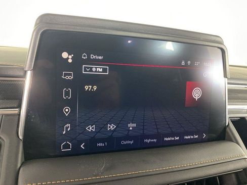 Used 2024 GMC Yukon AT4 AWD/4WD image 23